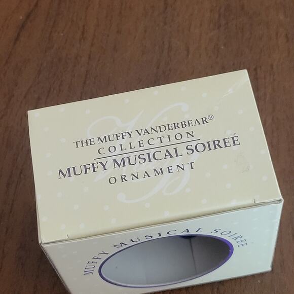 Vintage @1993 Muffy Vanderbear Collection Muffy Musical Soiree Ornament New - Picture 3 of 11